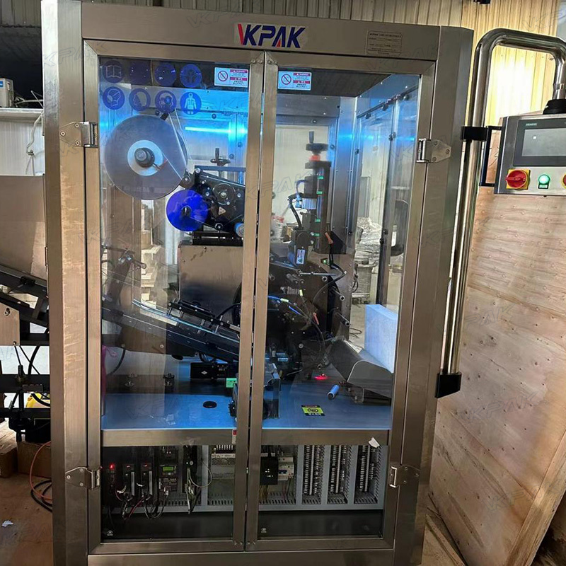 ავტომატური პლასტიკური რბილი მილების მარკირების მანქანა მილების კვების სისტემით