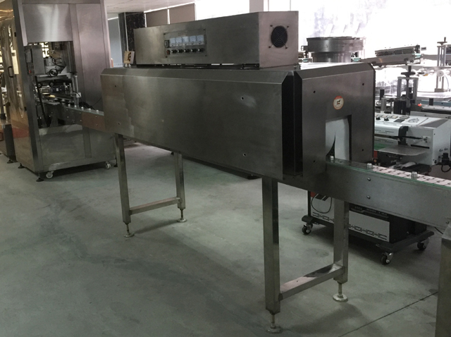 ქუდების დალუქვის ხაზი shrinking.jpg