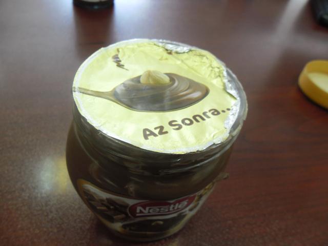 ქილები შუშის ქილების დალუქვა.JPG