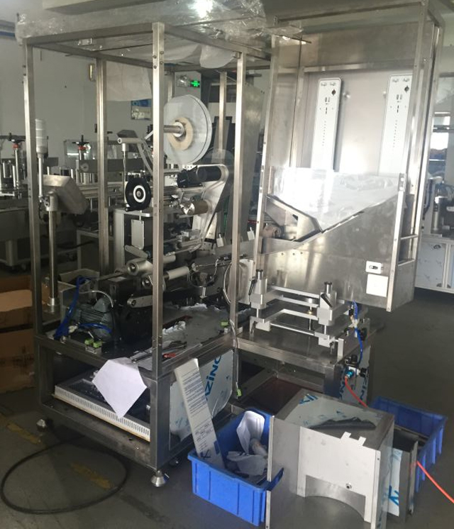 მანქანები ქარხნული მილების ეტიკეტირება.jpg