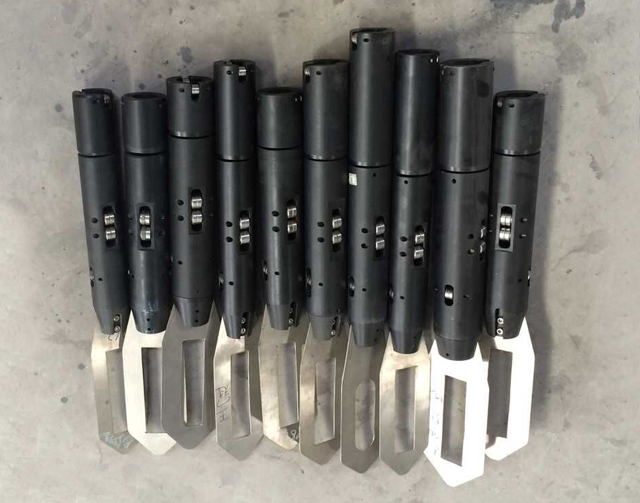 ცენტრალური პოსტი ყდის მარკირების მანქანები.jpg