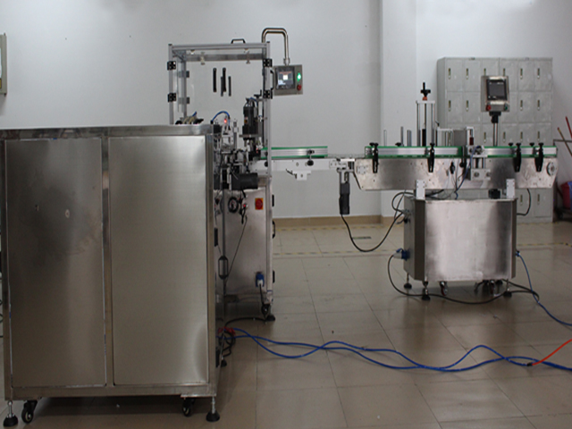 ბოთლების მოწყობა E liquid line.jpg