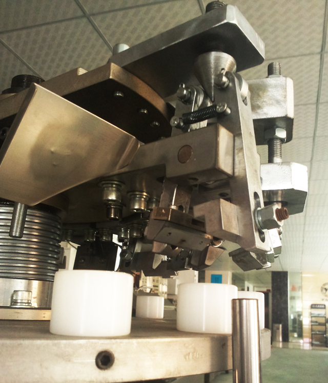 ლითონის მილების დალუქვის შევსება.jpg