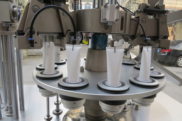 მილის შემავსებელი sealer line.jpg