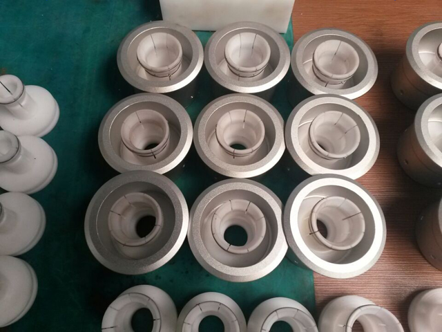 მილების დამჭერი.jpg