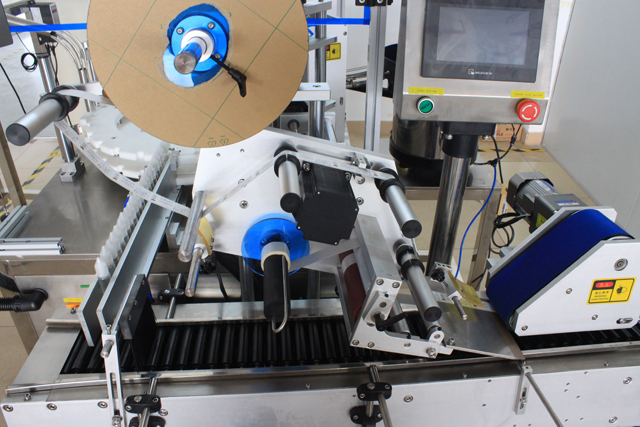 სინქრონული ქამარი მოძრავი ბოთლისთვის.jpg