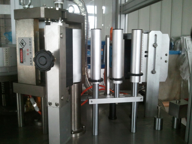 ეტიკეტების მიწოდების სისტემა.jpg