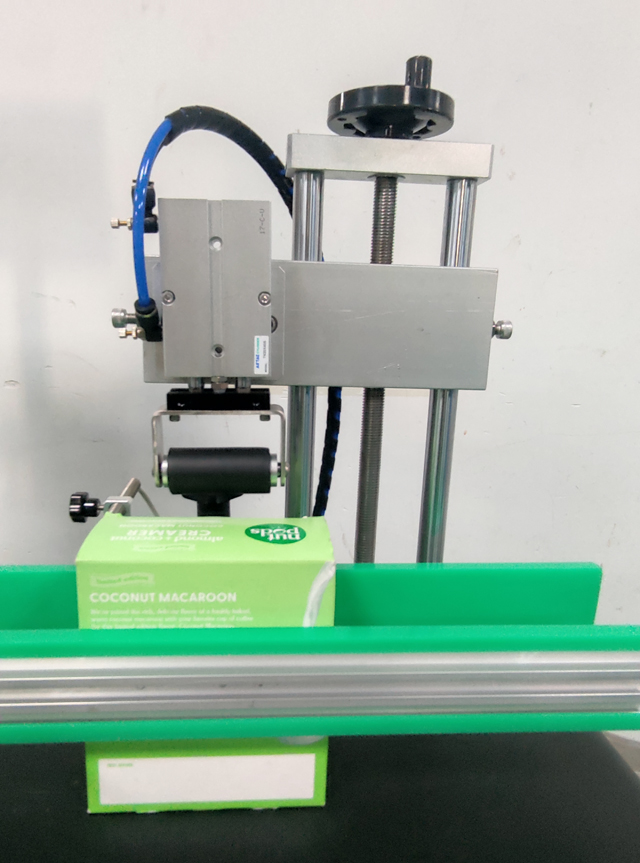 სტიკერის labeller.jpg დეტალები