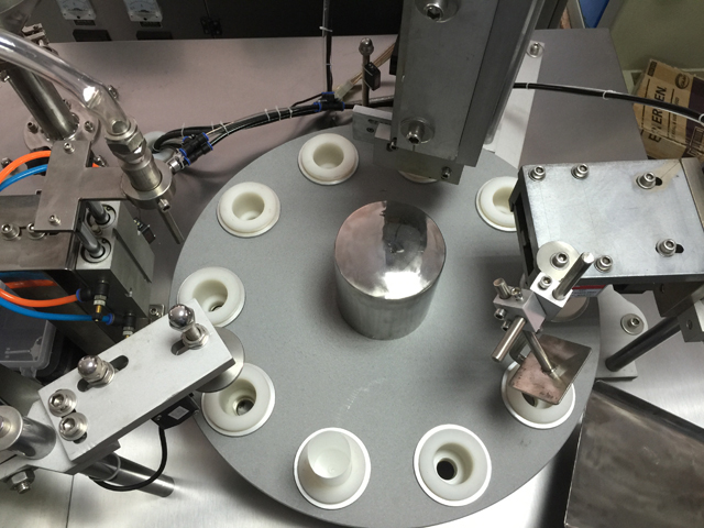 უჟანგავი ფოლადის ნაწილი ულტრაბგერითი შემავსებლის sealer.jpg