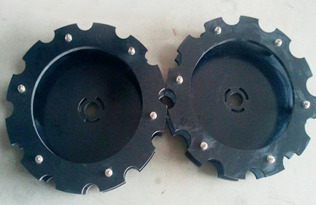 თავსახურები დახურვის მანქანებისთვის.jpg