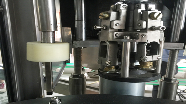 capper აღჭურვილობა.jpg