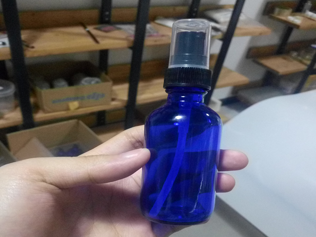 ეთერზეთების ბოთლები.jpg