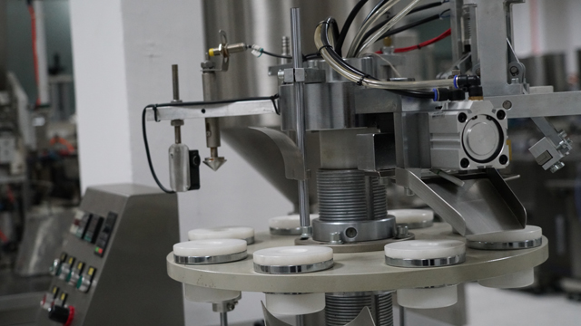 მილის შემავსებელი sealer plastic.jpg