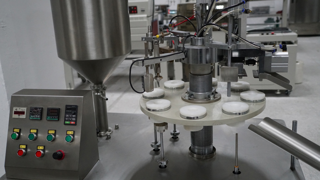 მილის შემავსებლის დალუქვის აღჭურვილობა.jpg