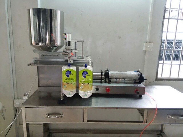 ჩანთების შემავსებელი მანქანა (4).jpg