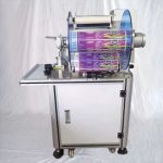 ნახევრად ავტომატური სოსისის დროშის მონიშვნა დასაკეცი სტიკერის ეტიკეტირების მანქანა