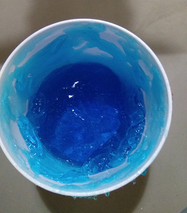 ჯანდაცვის გელის შევსება.jpg