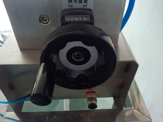 შამპუნის შემავსებლის აღჭურვილობა.jpg