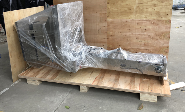 ხის ქეისის ქუდების აწევა